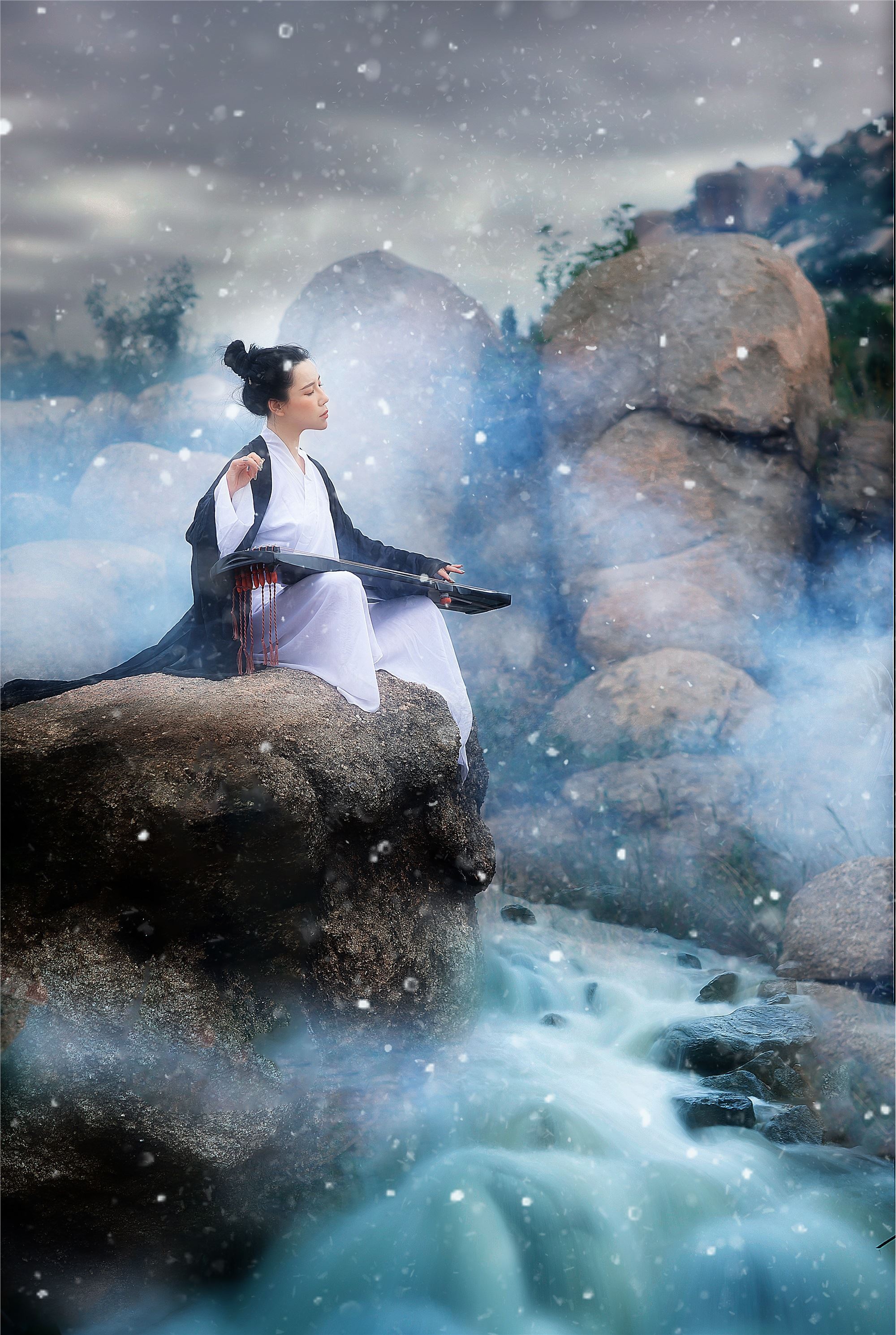 YITUYU 艺图语 2021.08.11 水墨丹青 田依依